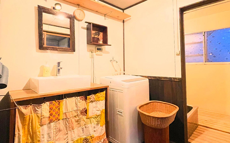篭屋遠野（かごやとおの）