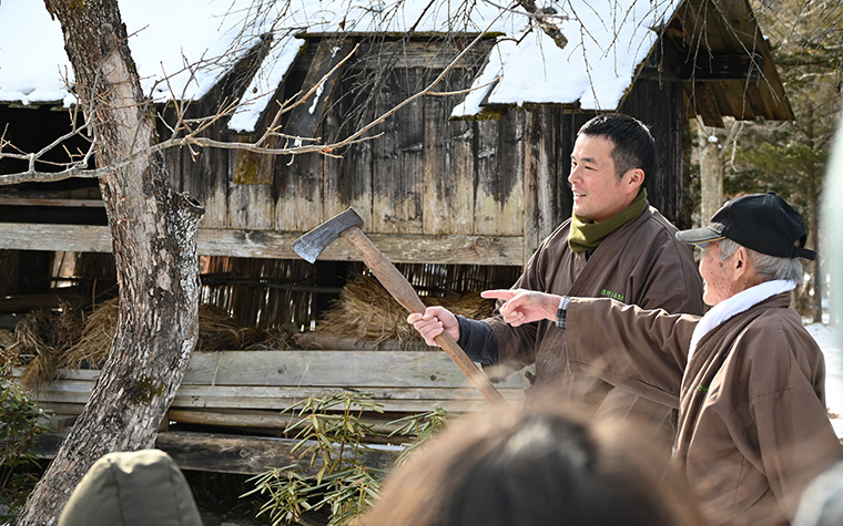 新年の遠野 ― 大正月から小正月への冬の祈り