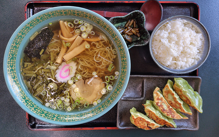 清流の極上わさびを求めて ―― 東北一の産地・遠野市宮守町で出会う「本物」の香りと物語